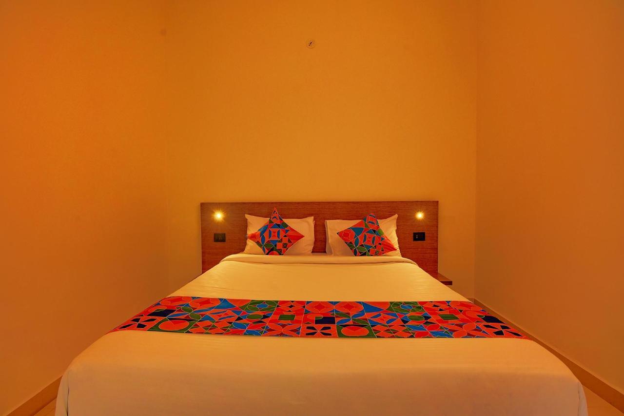 Fabhotel Gr Lake View - Btm Layout Bengalúr Exteriér fotografie