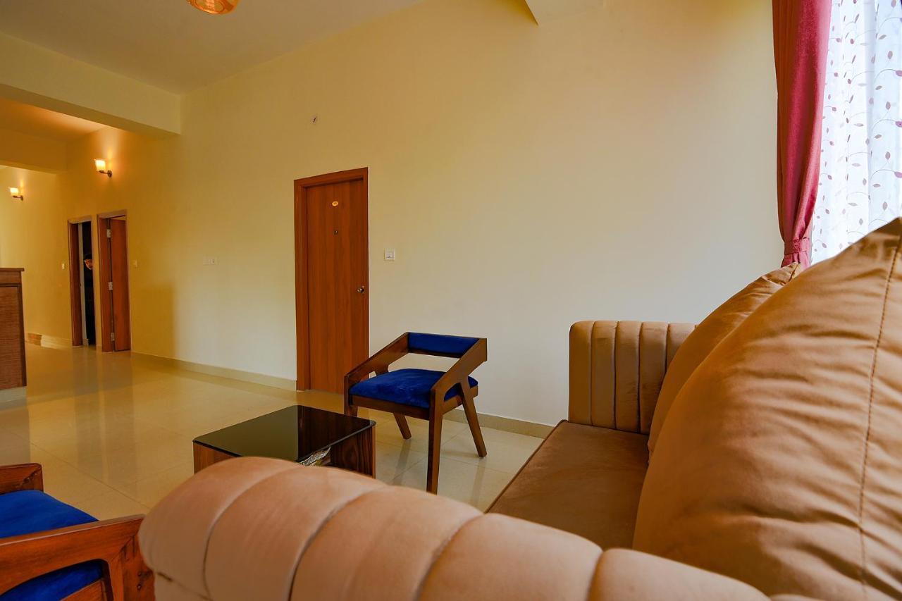 Fabhotel Gr Lake View - Btm Layout Bengalúr Exteriér fotografie