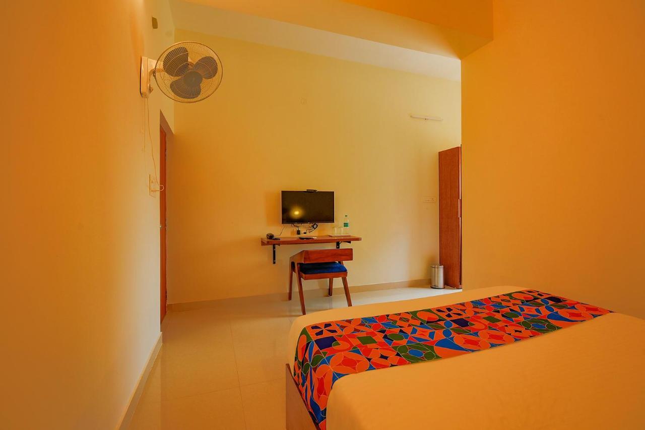 Fabhotel Gr Lake View - Btm Layout Bengalúr Exteriér fotografie